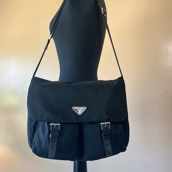 SOLD ❗️❗️Prada Black Nylon Double-Pocket Shoulder Bag - Picture 2 of 15